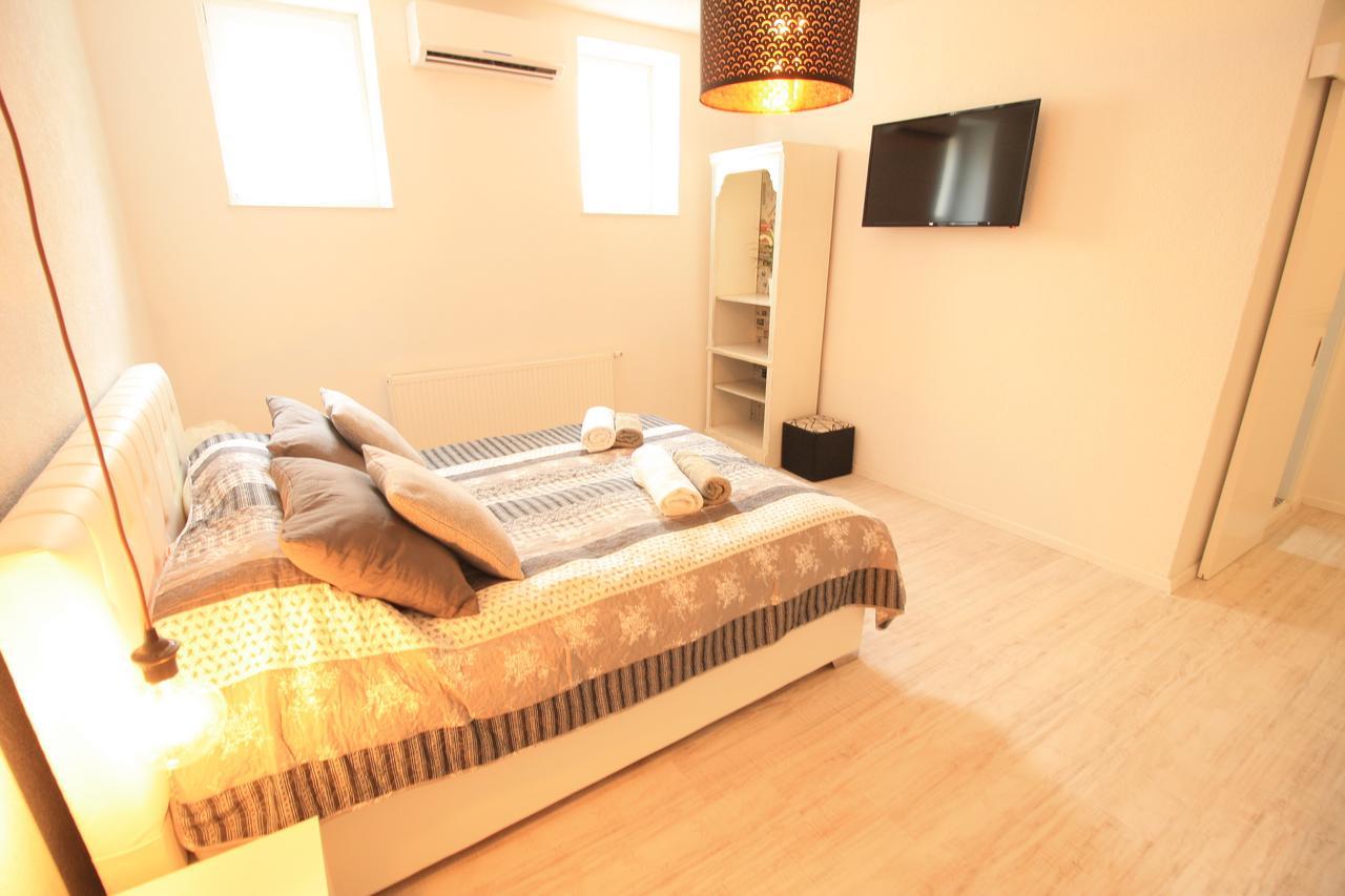 Apartment Marijin Dvor Deluxe Szarajevó Kültér fotó