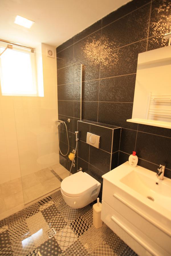 Apartment Marijin Dvor Deluxe Szarajevó Kültér fotó